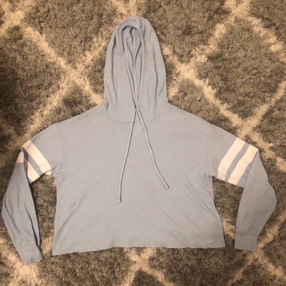 Hollister Must Have Collection Cropped Hoodie